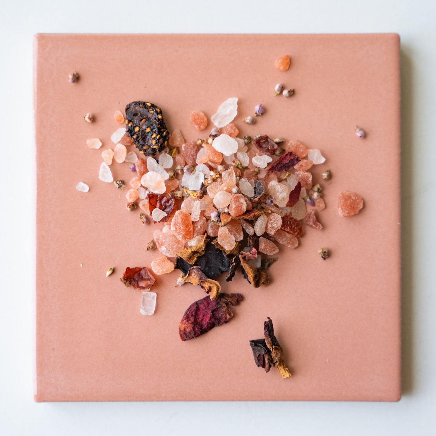 Rose&Strawberry BATH SALT | NeRoLi herb