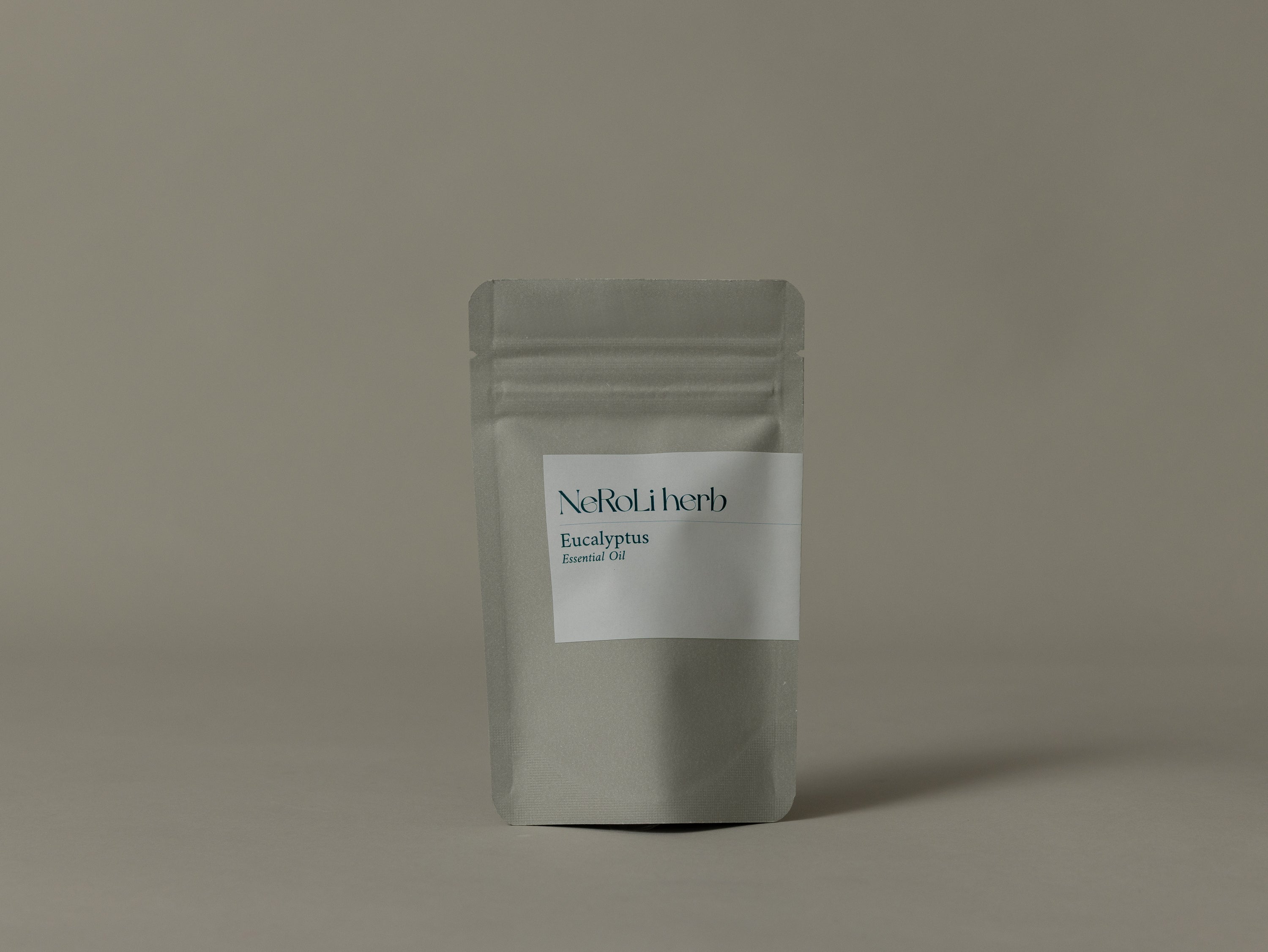 Essential Oil  ﾕｰｶﾘ