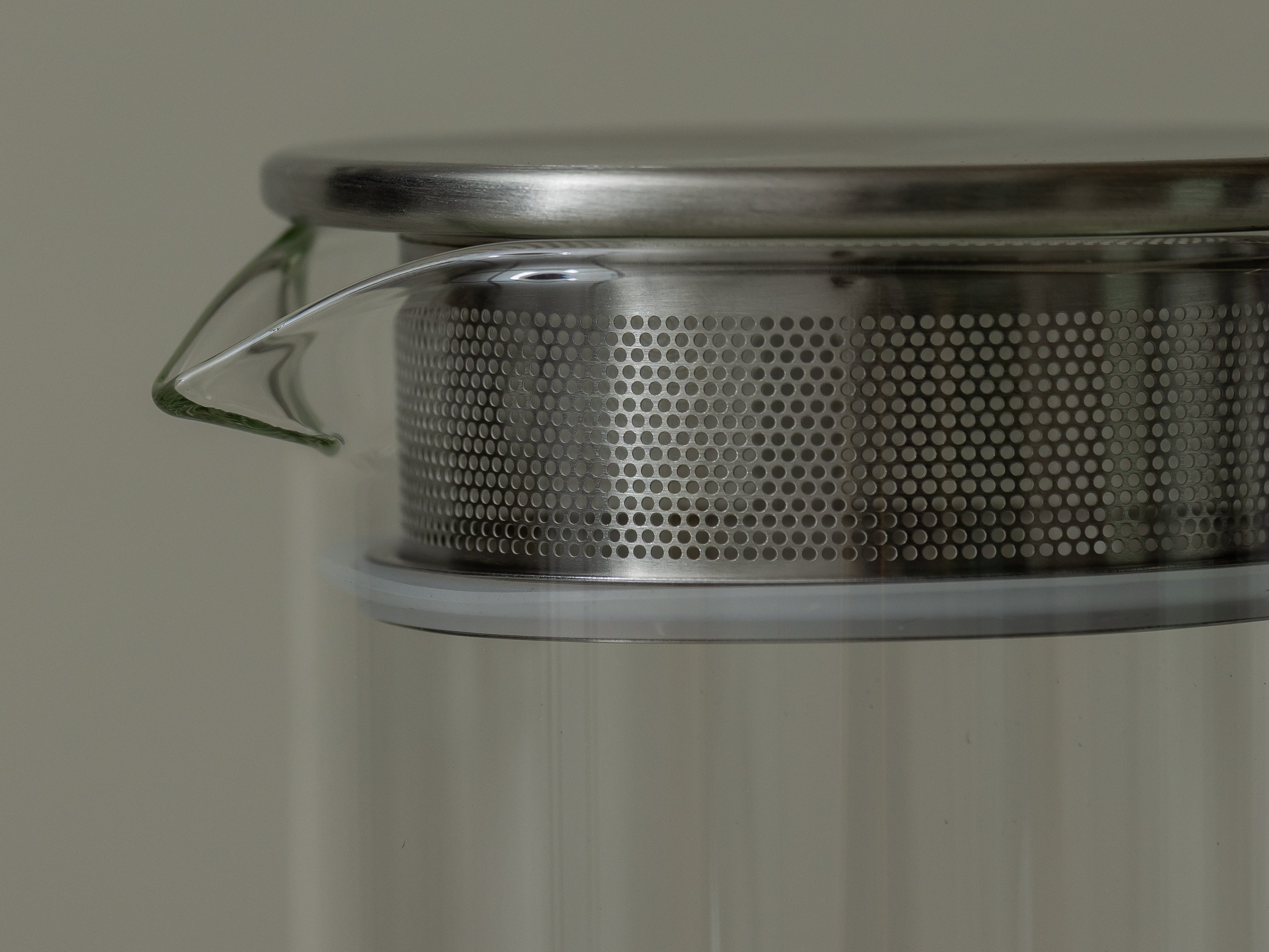 FILTER IN BOTTLE